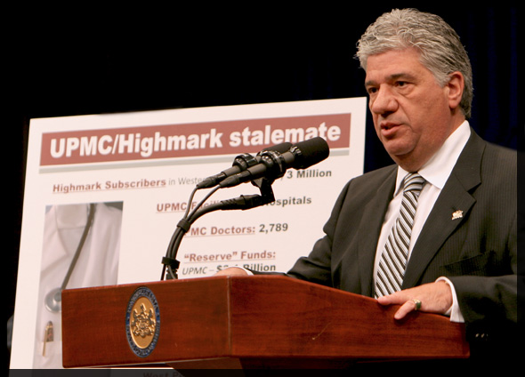 Last Tuesday, Senator Fontana joined Democrat and Republican colleagues from both the House and Senate in calling upon UPMC and Highmark to end their stalemate and take steps to insure continued, affordable access to health care in Western PA. 