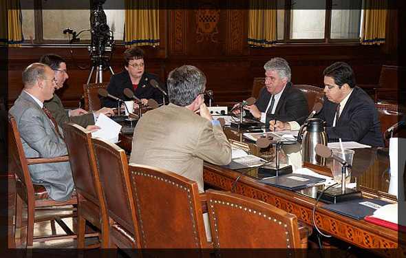 Senator Fontana and Senator Costa speak with Pittsburgh City Council during a post-agenda hearing on the PA Works Now proposal this past Wednesday.