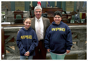Senator Fontana greeted Ayesha Austin and Roise Santucci during the Western PA School for the Deaf?s visit to the Capitol on October 15th.