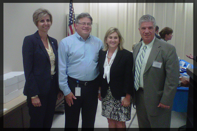 As Co-Chair of the Senate?s Manufacturing Caucus, Senator Fontana participated in a meeting on September 12th at Hamill Manufacturing Company in Trafford, PA.