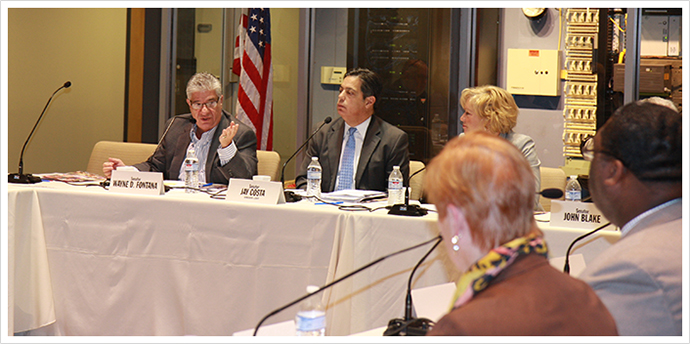 Senator Fontana participated in a Roundtable Discussion with the Senate Democratic Policy Committee on Nov. 5 in Pittsburgh. 