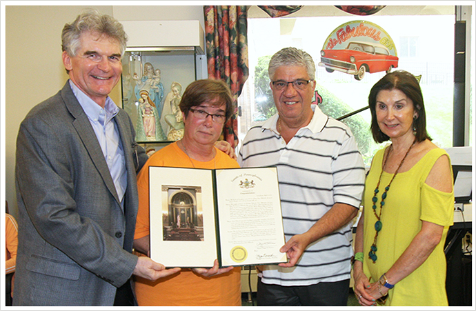 Senator Fontana visited The Neighborhood Academy on June 12th and spoke at a check presentation ceremony.