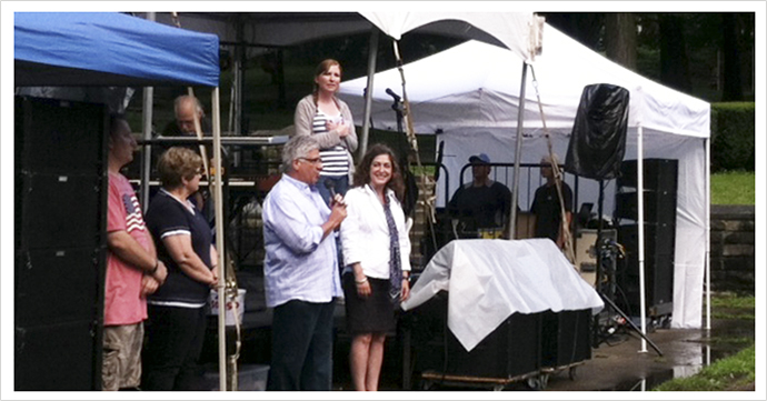 Senator Fontana spoke at the 71st Annual Independence Day Celebration at Arsenal Park in Lawrenceville. 