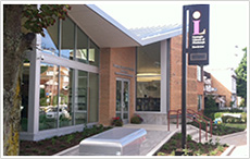 Senator Fontana participated in the ribbon cutting ceremony at the renovated Beechview branch of the Carnegie Library on Saturday, July 18th and spoke at a Preview Reception at the library on Thursday, July 16th.