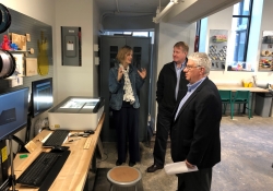 April 27, 2019: Senator Fontana participated in the grand opening ceremony for the Children’s Museum of Pittsburgh’s new MuseumLab at their location on the Northside