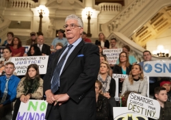 September 24, 2018:  Sen. Wayne D. Fontana (D-Brookline) today urged his legislative colleagues to pass legislation that would expand the state’s statute of limitations, enabling more child sexual abuse victims to seek justice.