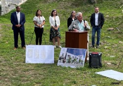 August 16, 2022: Senator Fontana spoke at a press conference on Aug. 16 in Polish Hill hosted by the City of Bridges Community Land Trust that celebrated the groundbreaking of affordable housing. City of Bridges is partnering with the Polish Hill Civic Association for an eight-home development on land that has been largely vacant since a 2007 arson destroyed part of the area.