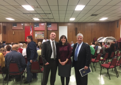20 de abril de 2017: El senador Fontana, el representante Dan Deasy y la representante Anita Kulik organizaron una reunión municipal en el McKees Rocks VFW para discutir la crisis de abuso de heroína y opioides.