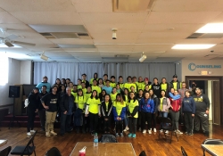 October 20, 2018: Senator Fontana visited with and provided lunch to students from the University of Pittsburgh who worked with South Pittsburgh Development Corporation for Brookline Community Cleanup Day.  Students and volunteers spent the morning mulching, weeding and picking up litter along Brookline Boulevard.
