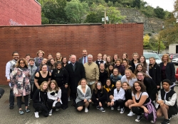 October 13, 2018: Senator Fontana attended Pittsburgh Musical Theater’s annual “Dancing in the Streets” day in the West End as part of RADical Days.