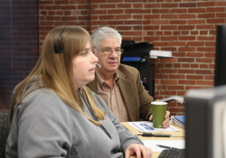 March 4, 2020: Senator Fontana toured the PA 2-1-1 Call Center with some of his Senate and House colleagues. Located on the South Side, PA 2-1-1 handles calls from all over Pennsylvania. PA 2-1-1 Southwest is part of the national 2-1-1 Call Centers initiative that features call specialists who provide referrals to available resources for people in need. Food banks, utility payment assistance, job training crisis intervention, after school programs are just a few of the many referrals they can provide.