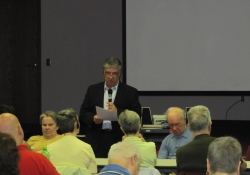 May 5, 2012: Senator Fontana addressed 40 members of the Golden Triangle Council for the Blind