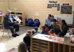 October 5, 2018: Senator Fontana attended a ribbon-cutting ceremony at the Red Balloon Early Learning Center