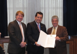 October 30, 2012: Senator Fontana presents David Sanchez Guevara, the Mayor-Elect of Naucalpan, Mexico with a Senate Certificate of Appreciation during the Mayor-Elect’s visit to Pittsburgh
