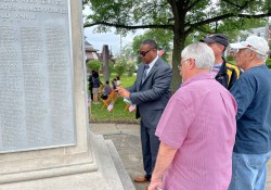 30 de mayo de 2022: El Senador Fontana tuvo el honor de participar en los eventos del fin de semana del Memorial Day en Beechview y en Kennedy Township que rindieron homenaje a nuestros héroes caídos.