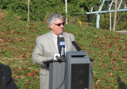 November 9, 2012: Fontana announces Overlook at West End project