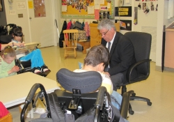 April 11, 2012: Senator Fontana visited the Western Pennsylvania School for Blind Children.